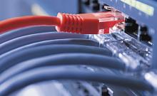 Cable rojo de ethernet